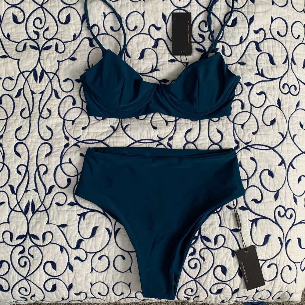 Blue bikini set